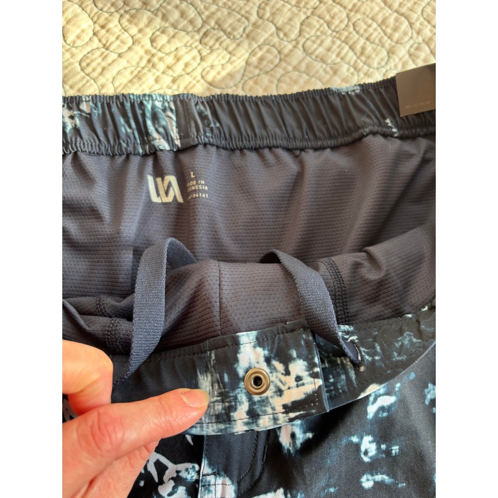 VRST Mens Slim Fit Shorts Bundle 2pk Navy Stripe Black Abstract Marble Large - Picture 9 of 10